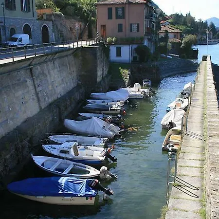 Appartamento Fiumelatte Sleeps 6 Wifi Varenna