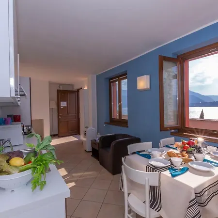 Lejlighed Fiumelatte Sleeps 6 Wifi Varenna
